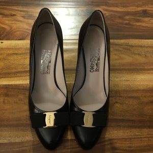 Ferragamo Pumps